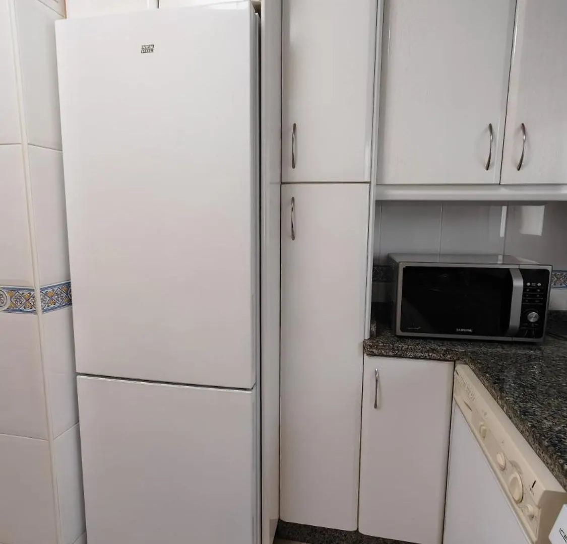 Apartamento En Primera Linea De Playa Con Solarium, Gran Terraza Y Piscina ミハス スペイン